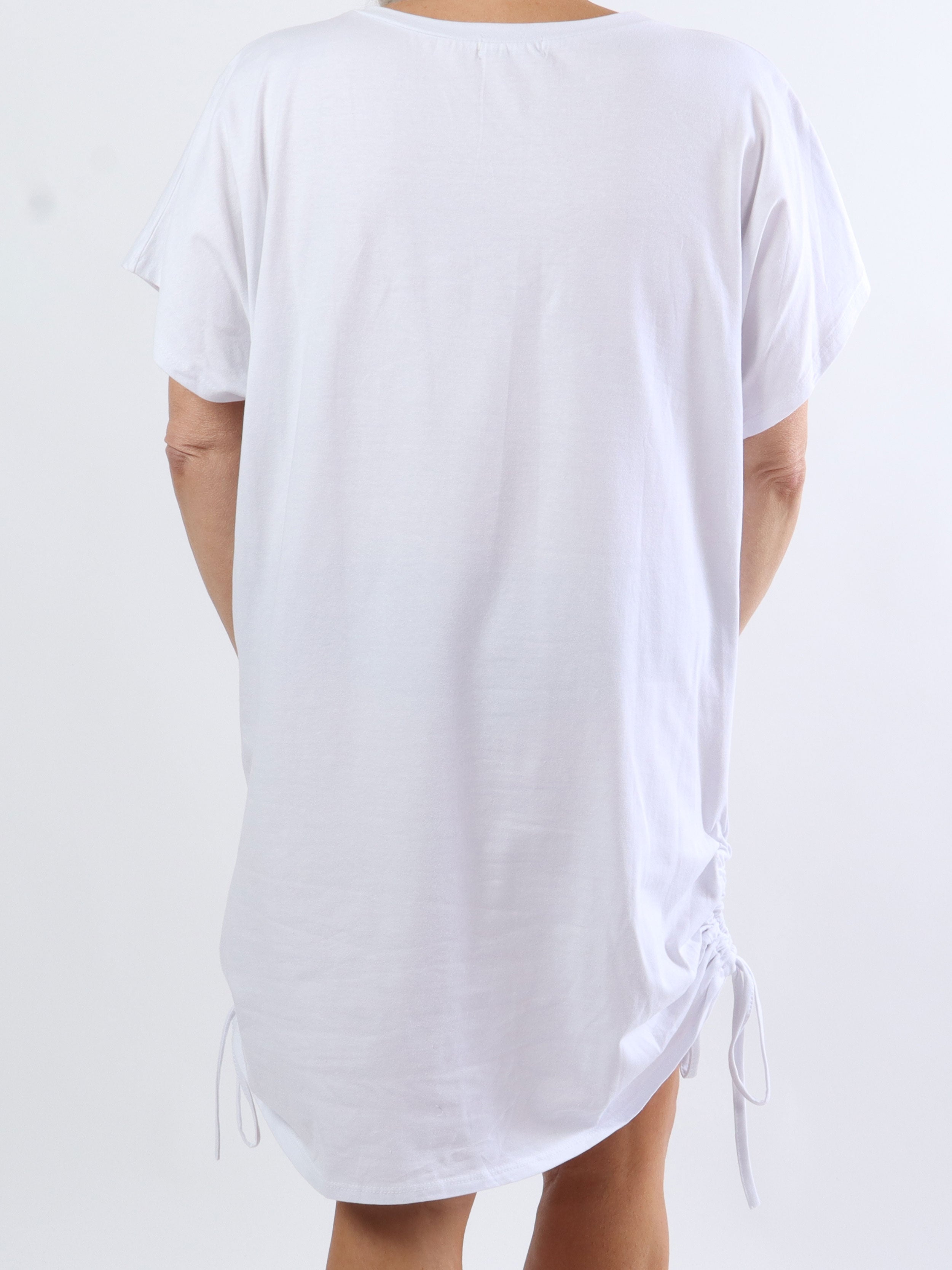 Linnea - Plus size t-shirt klänning med text och spets